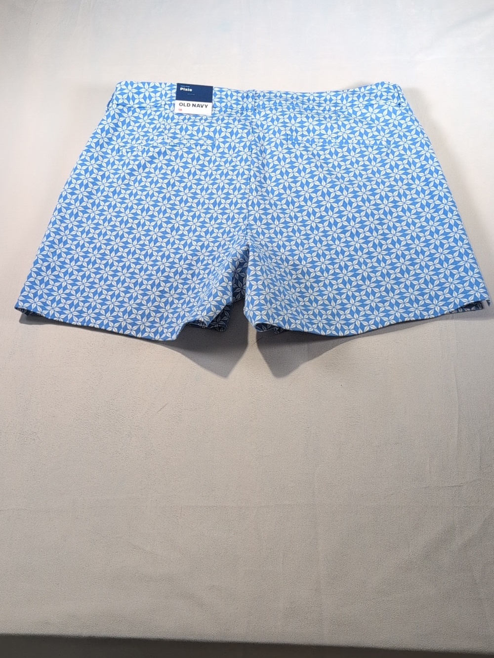 Old Navy High-Rise Pixie Shorts in Tile Blue Size 16 - Picture 11 of 11